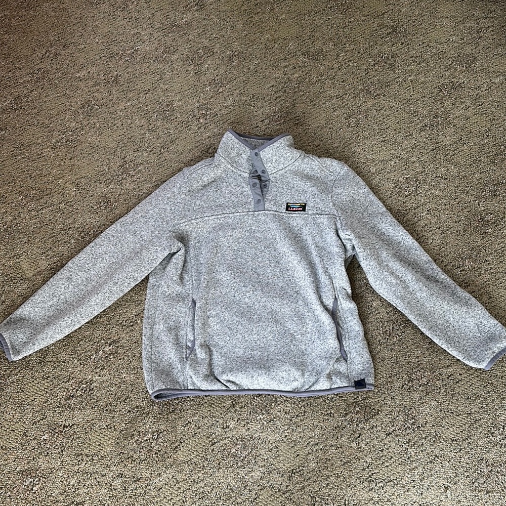 LL Bean Fleece lightly worn looks brand new